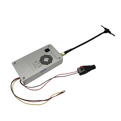 2.4G 2W FPV / आरसी ड्रोन लॉन्ग रेंज LOS ट्रांसमिशन 8CH के लिए ड्रोन वीडियो ट्रांसमीटर
